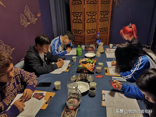 剧本杀隐藏着灰色产业（剧本杀存在着的行业乱象）-天下副业